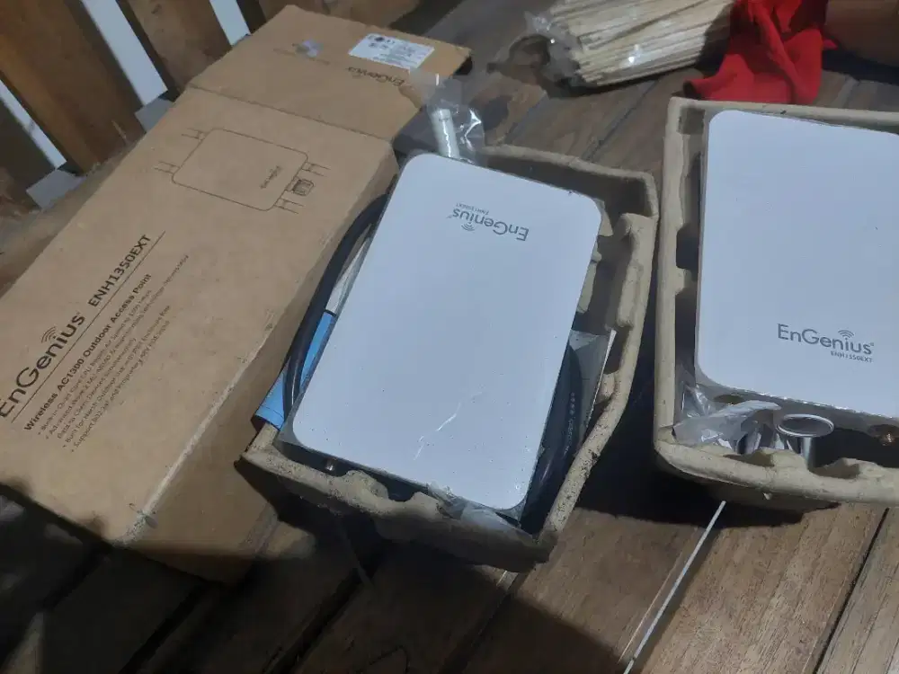 ACCESS POINT OUTDOOR CISCO dan ENGENIUS plus Kabel LAN