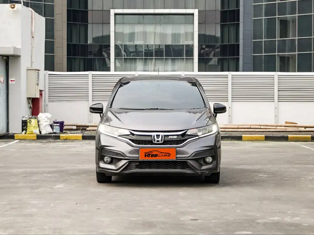 HONDA JAZZ RS 2019 METIC