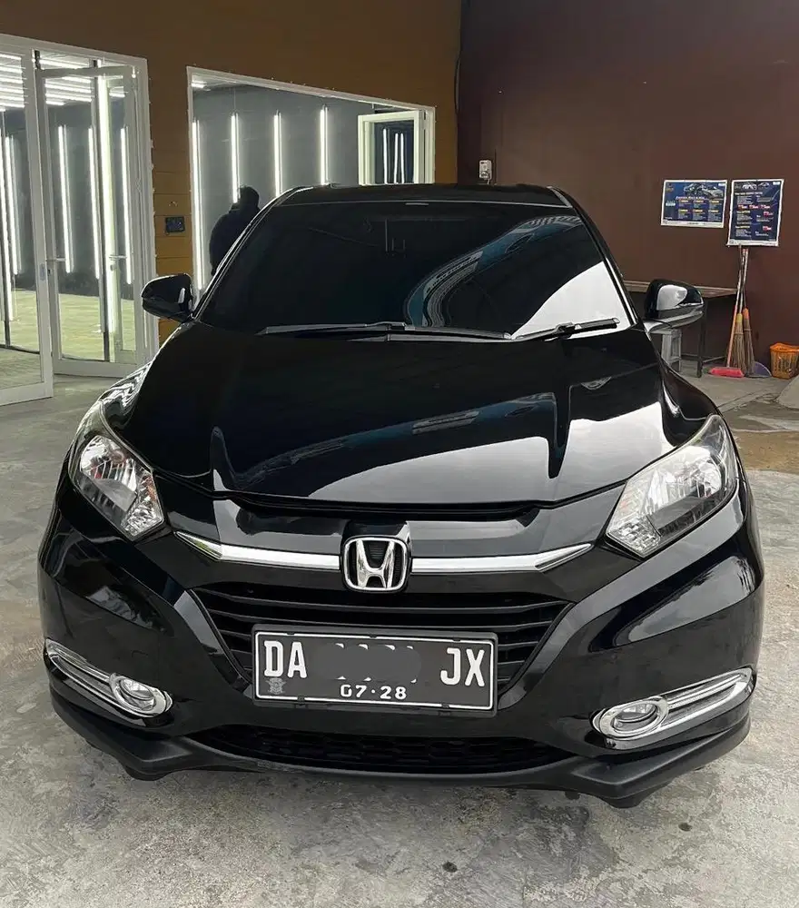 Honda HR-V AT 1.5 E CVT 2016