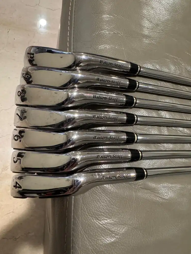 Iron set 4-P Wilson Ci9 kondisi 90%
