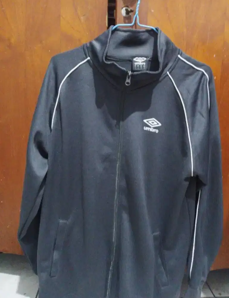 Jaket tracktop umbro
