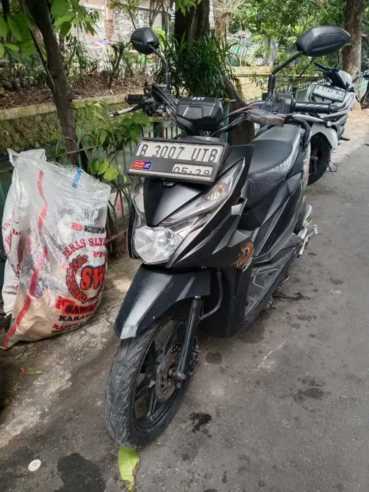 Dijual saja honda beat street