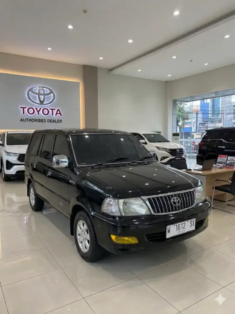 Toyota kijang kapsul 2002
