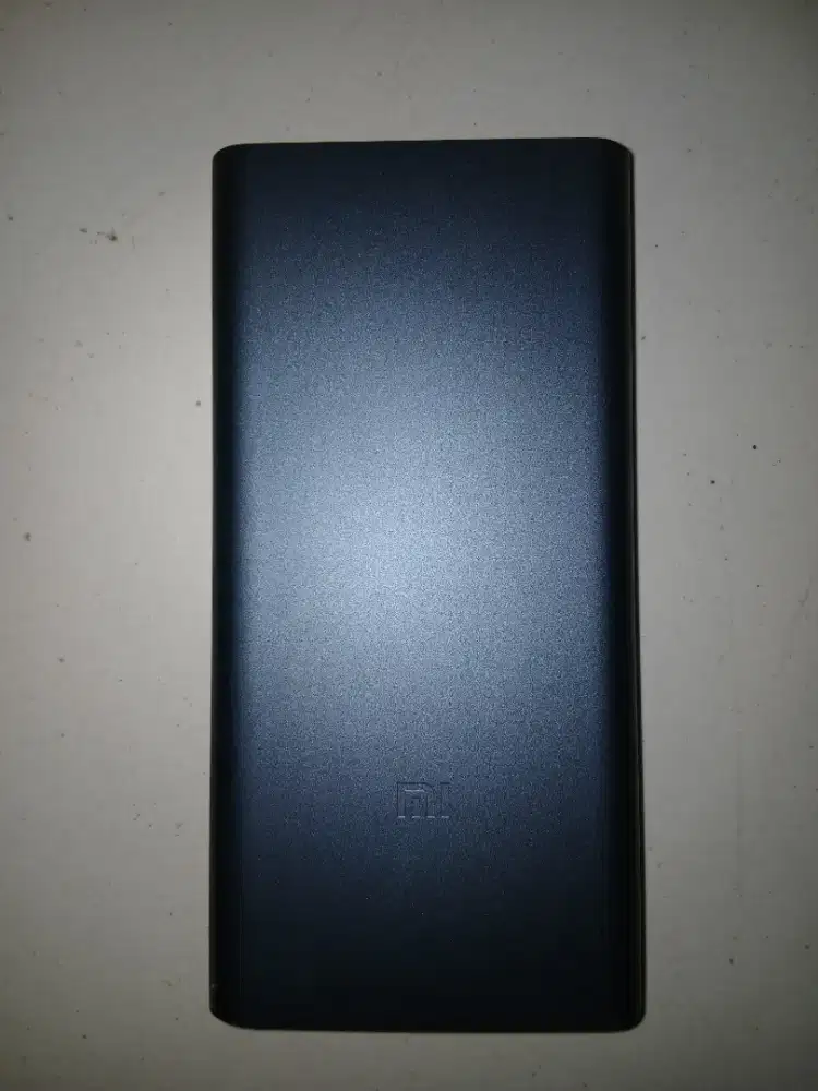 Powerbank Xiaomi Bonus Kacamata hitam The Green Park