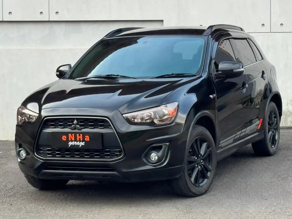 Dp 13JT.. Plat H.. OUTLANDER PX 2.0 A/T 2014.. eNHa garage Semarang..