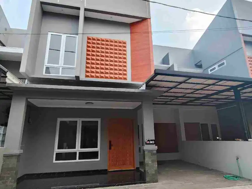 Rumah Industrialis Siap Huni Tanah Lega Lokasi Strategis dkt pintu Tol Krukut Limo