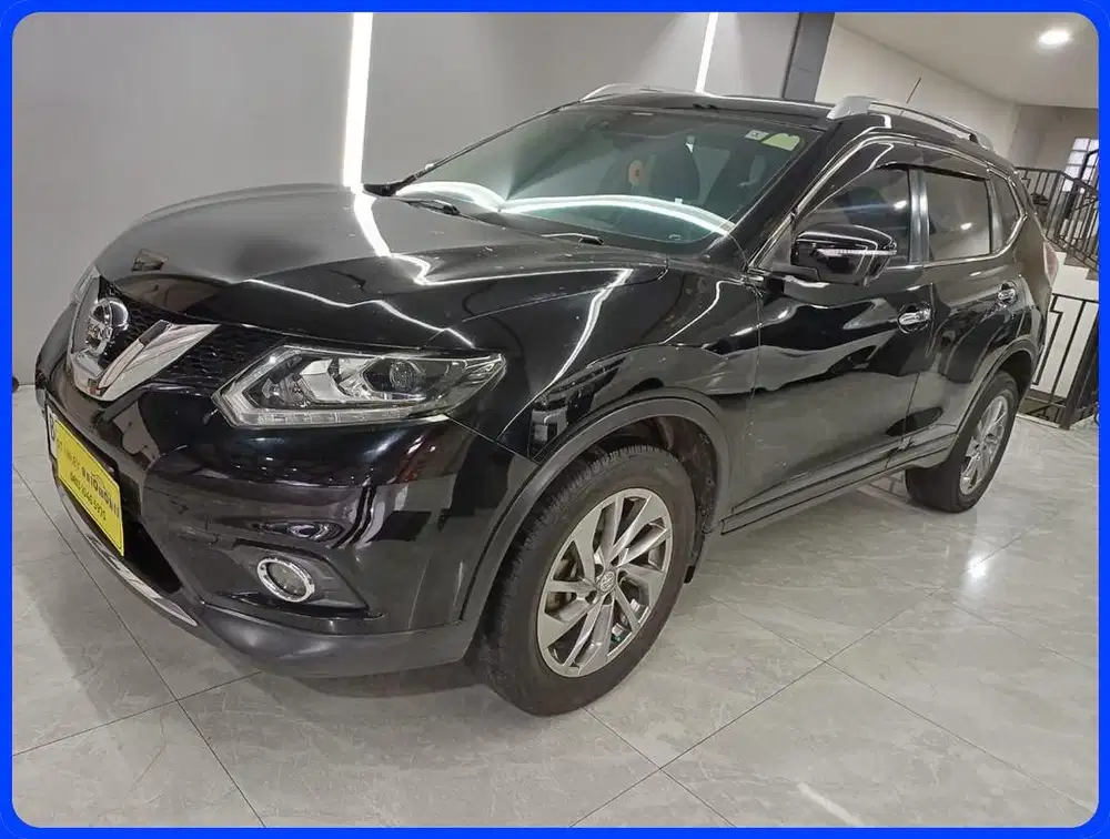 NISSAN X-TRAIL 2.5 AT 2015