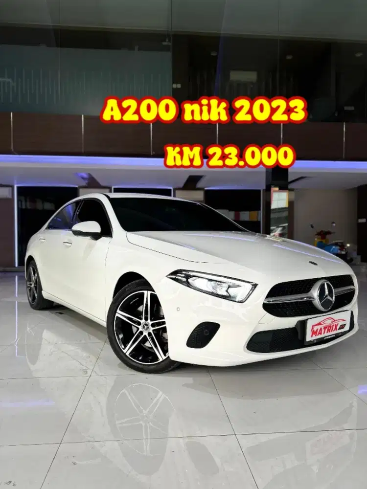 Mercedes-Benz A200 sedan AT Matic 2023 . Mercy sedan . Mercy A200