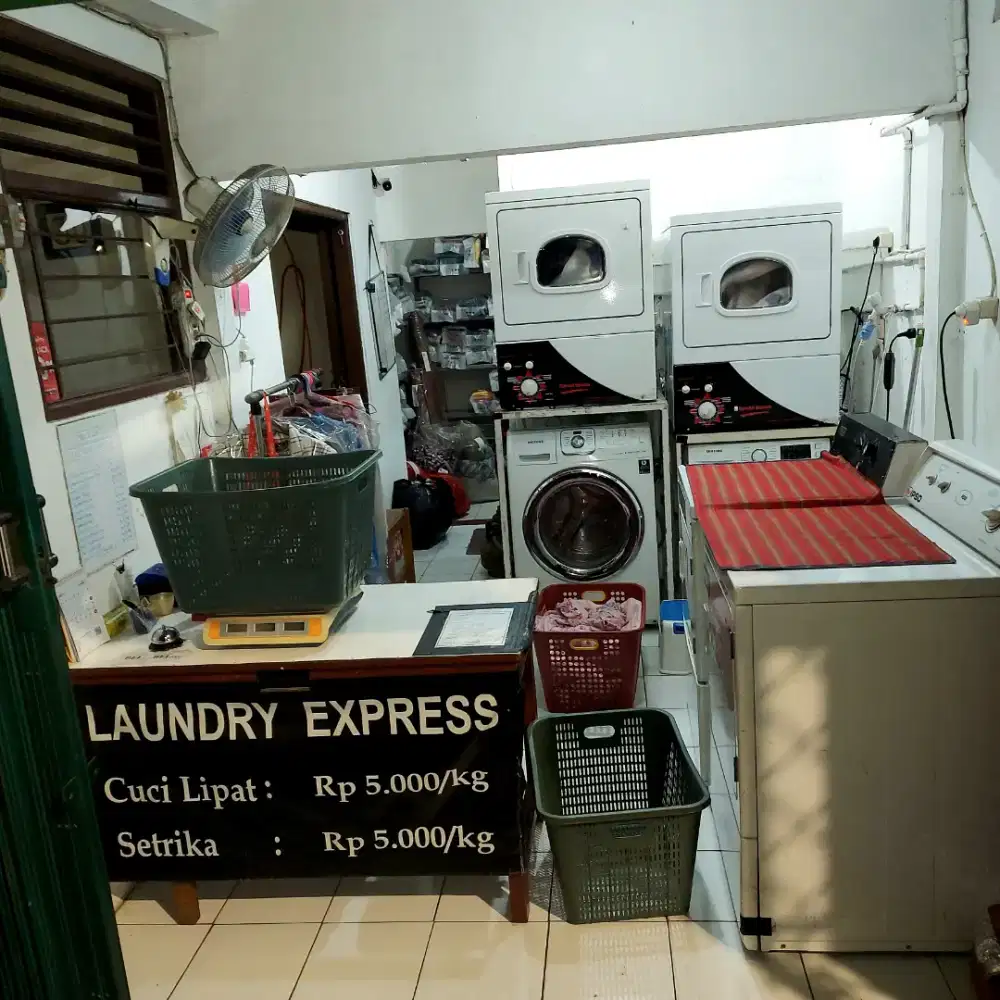 Dibutuhkan 1 tenaga Wanita buat Laundry