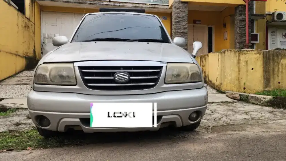Di Jual Cepat Murah escudo grand 2006