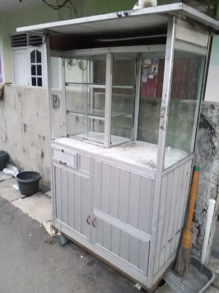 Jual cepat etalase