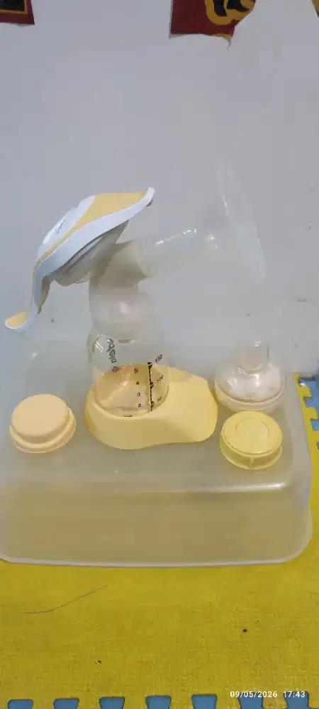 Medela manual pompa masih normal