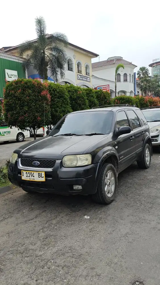 Ford Escape V6 3.0 Xlt Limited 4x4 tahun 2005 Sunroff