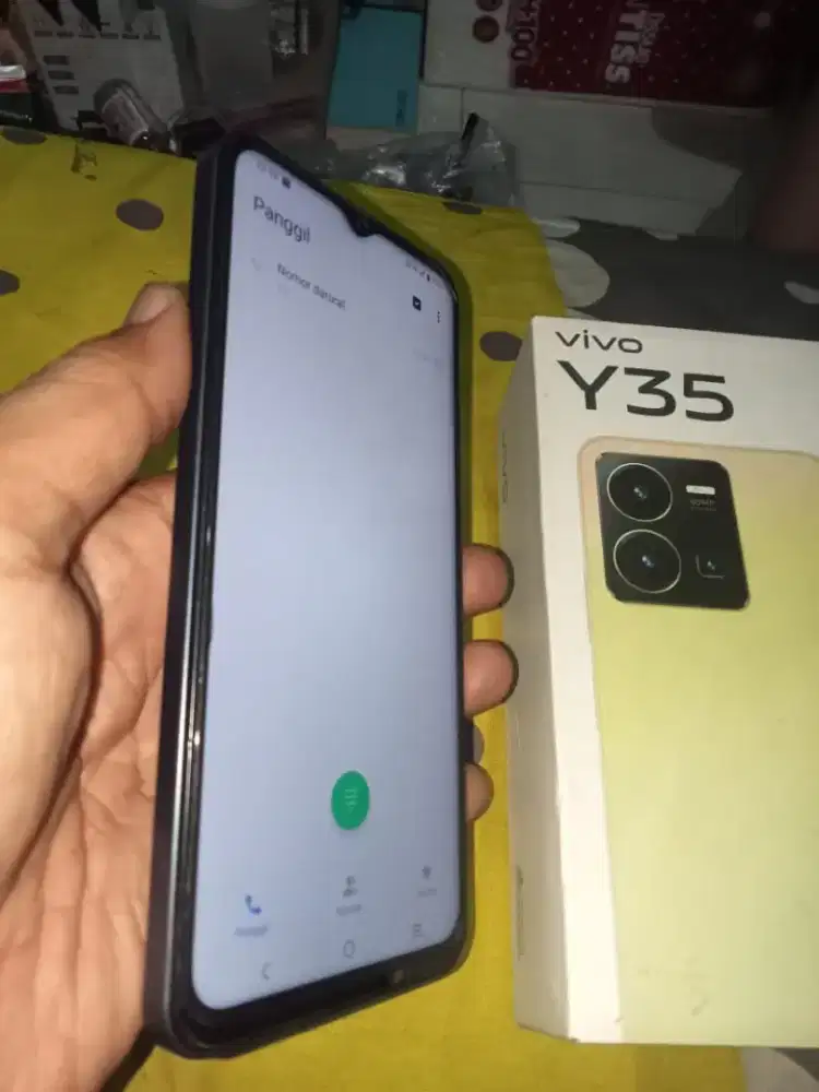 Vivo y35 ram 8/128