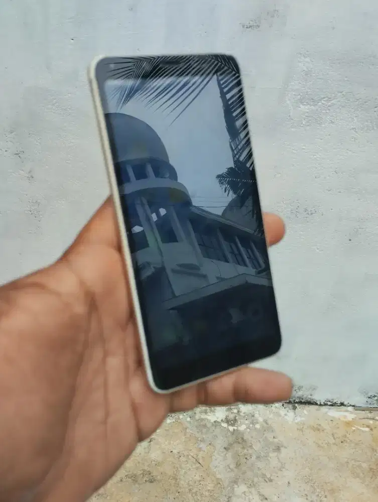 Redmi 6a Ram 2/16gb 4G
