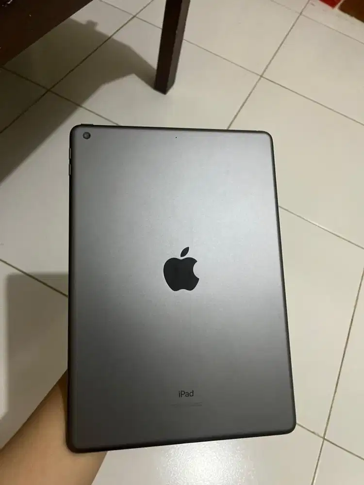 ipad gen 8th 128 gb grey