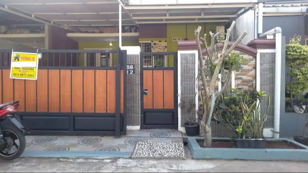 Disewakan Rumah Strategis Villa Casablanca Sawangan - Dekat Tol Desari