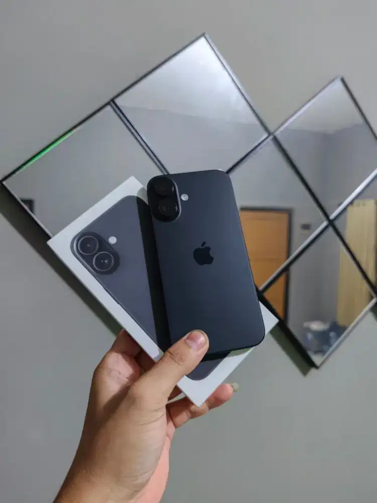 iPhone 16 256GB iBox ( Perfect)