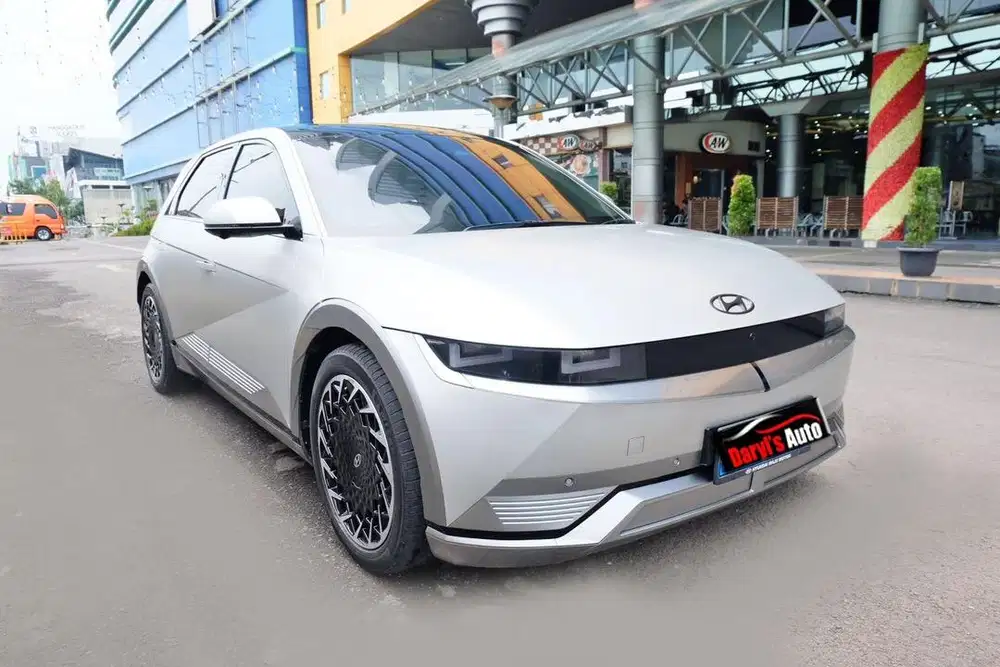 2022 HYUNDAI IONIQ 5 SIGNATURE LONG RANGE LISTRIK SILVER MATTE