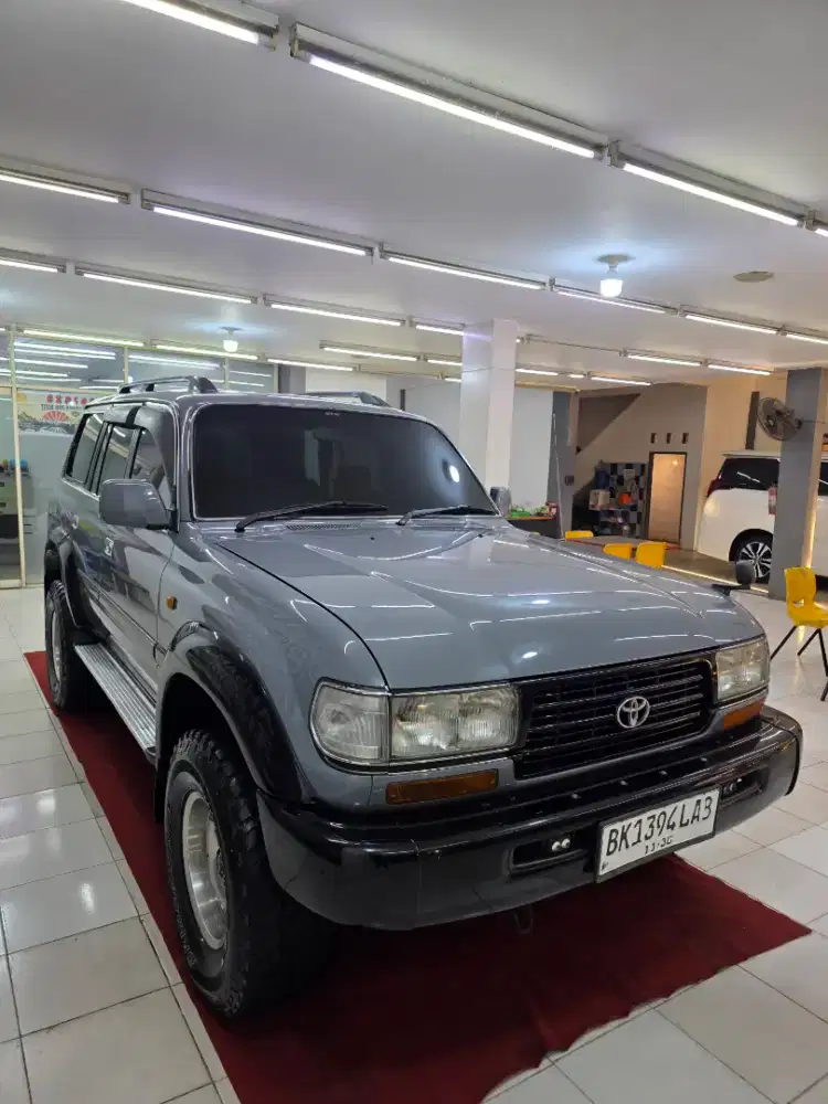 Toyota Land Cruiser VX80 manual 1996