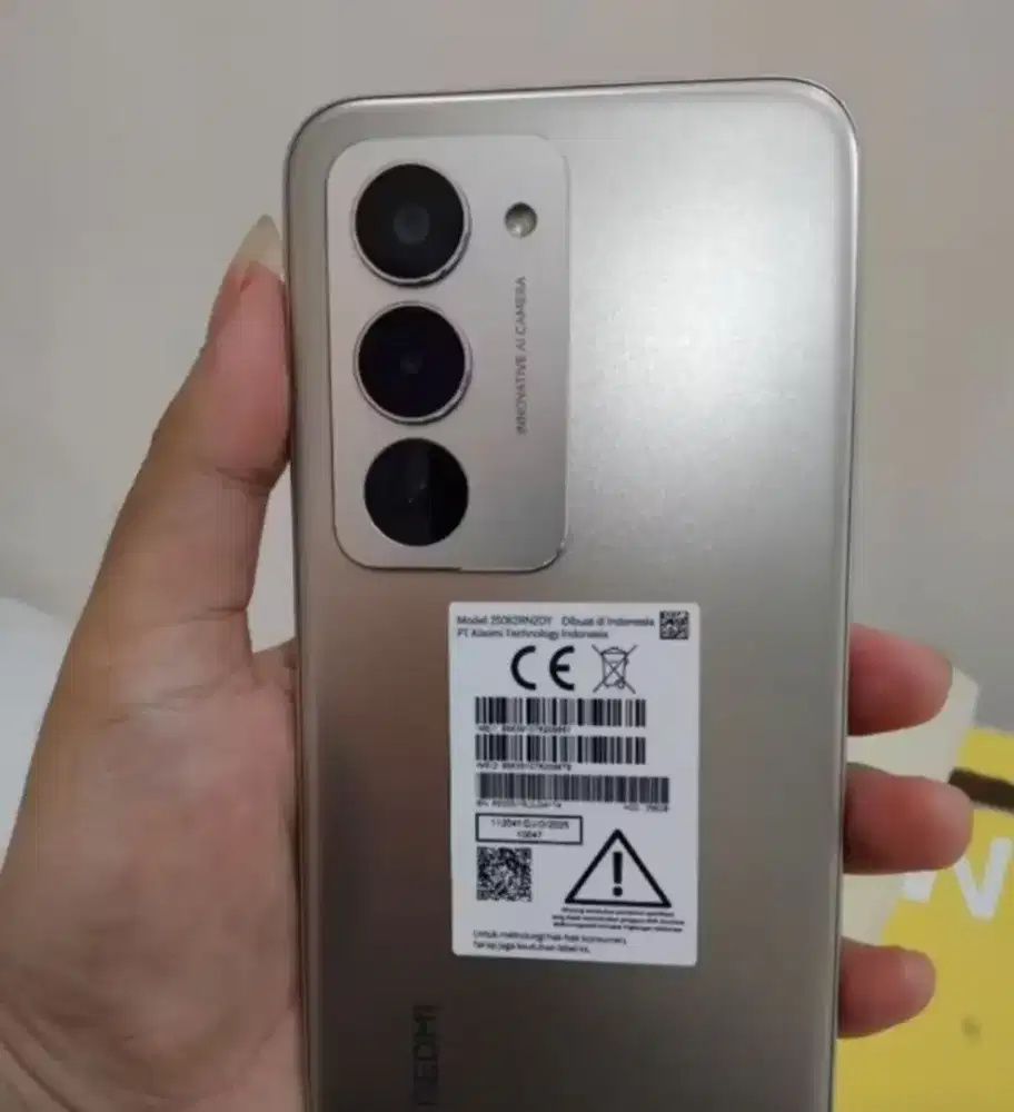 Xiaomi Redmi 15 8/256 Gb Edisi terbaru