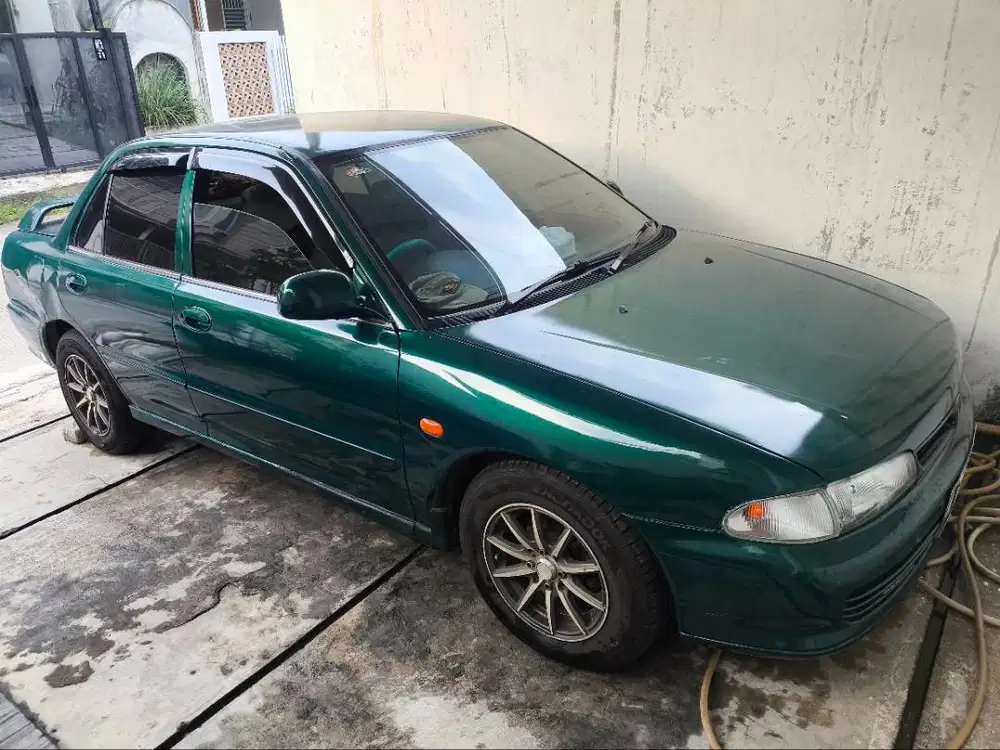 Jual Mitsubishi Lancer GLXi 1600cc Manual