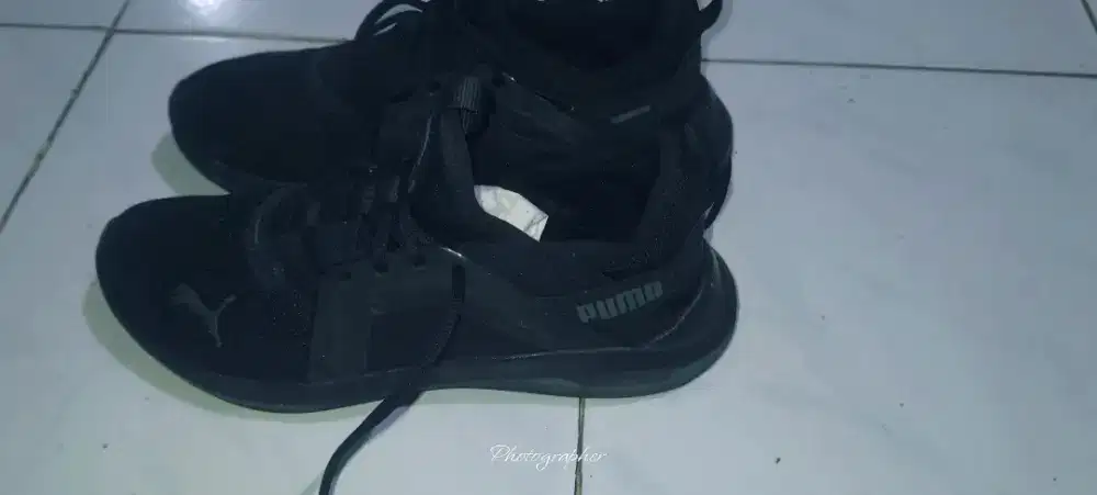 Sepatu Puma Softride Enzo 5 Black Cool Dari Gray