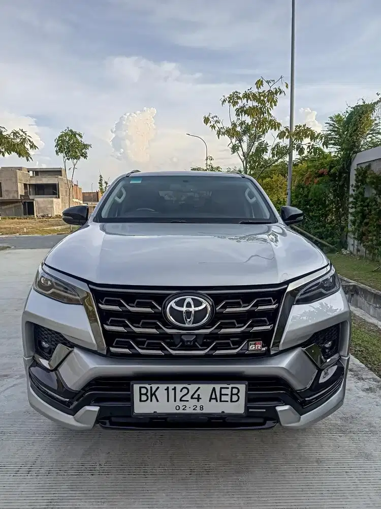 Toyota Fortuner 2.8 GR Sport 2022 A/T