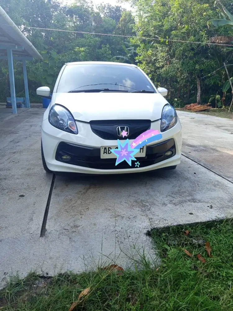 Bismillahirrahmanirrahim dijual Honda Brio Satya type E tahun 200