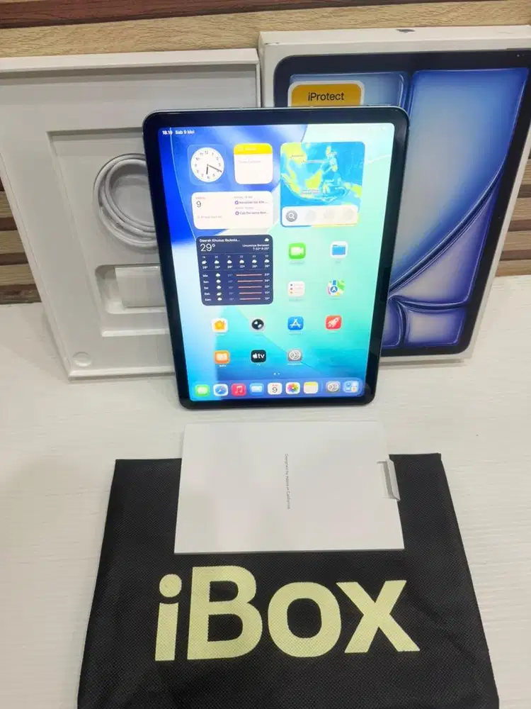 Ipad Air 7 128gb Cellular wifi 11-iNch Mulus like new Garansi Resmi
