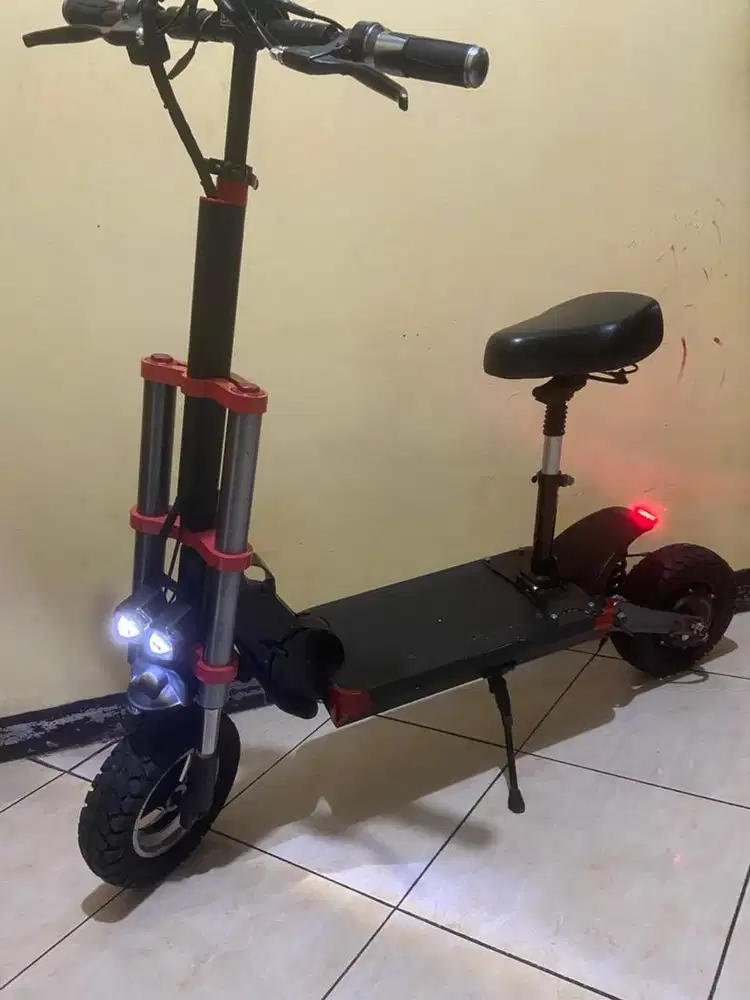 skuter listrik sealup Q18 electric scooter (28ah)