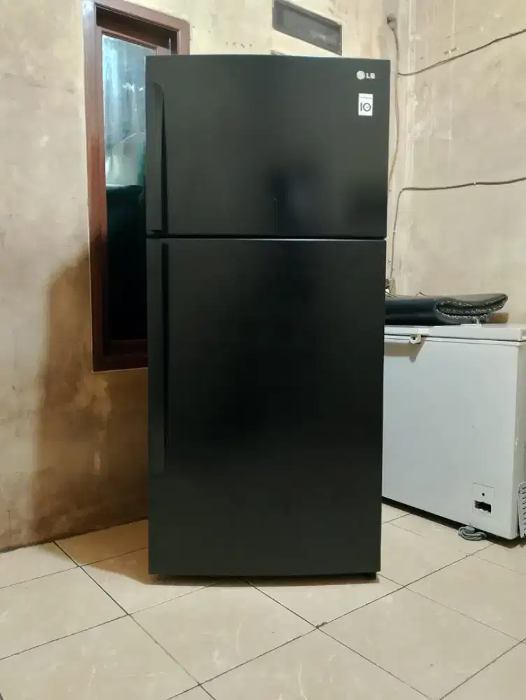 Dijual kulkas LG Super Jumbo 600 liter