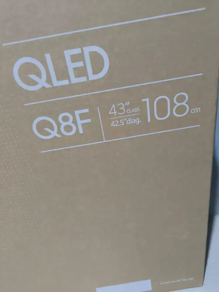 *SAMSUNG 43Q8F QLED 4K UHD Vision AI Smart TV 43 Inch*