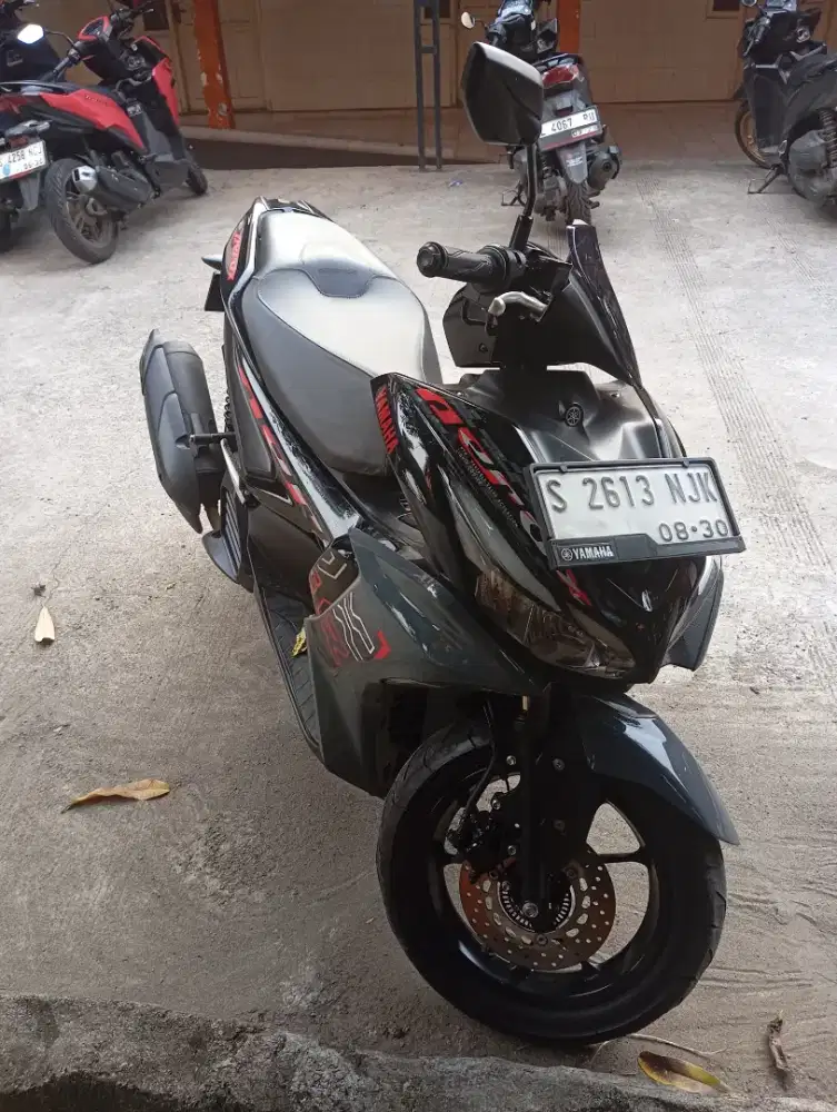 Aerox black gray