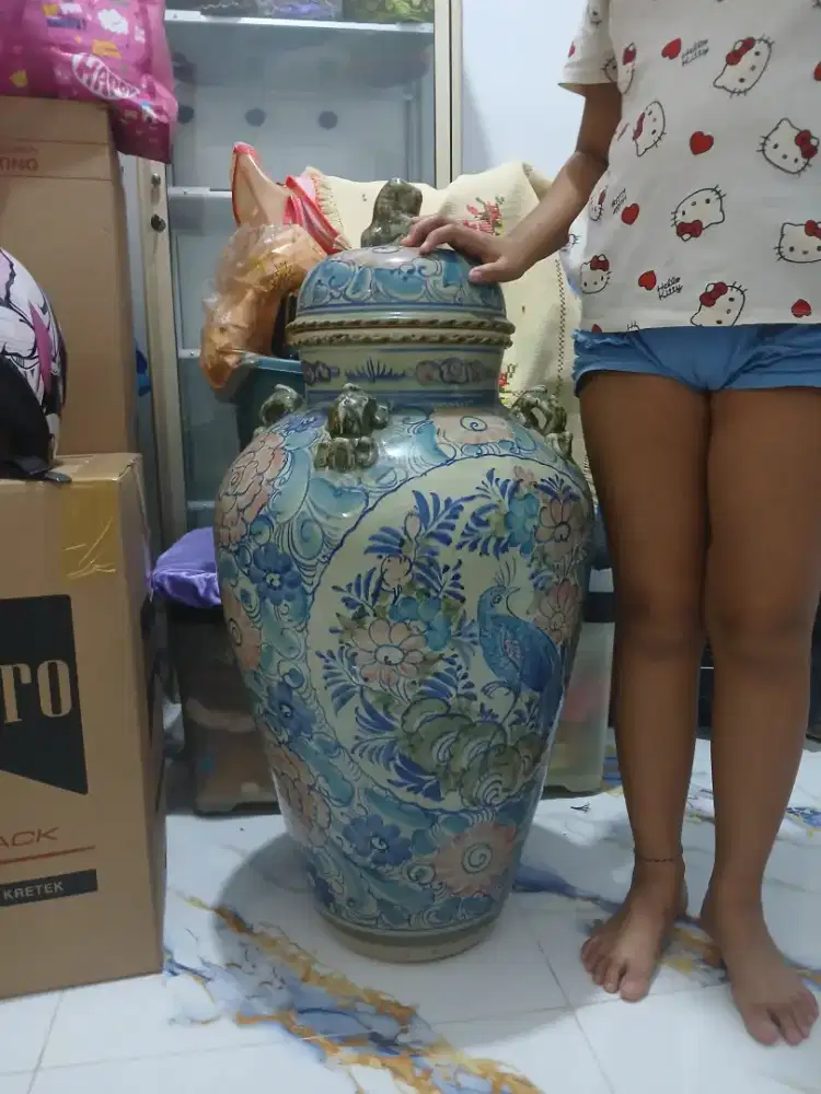 Guci bahari n piring bahari besar