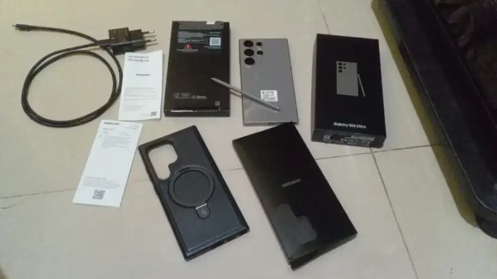 Samsung S24 ultra ram 12/256gb fulset