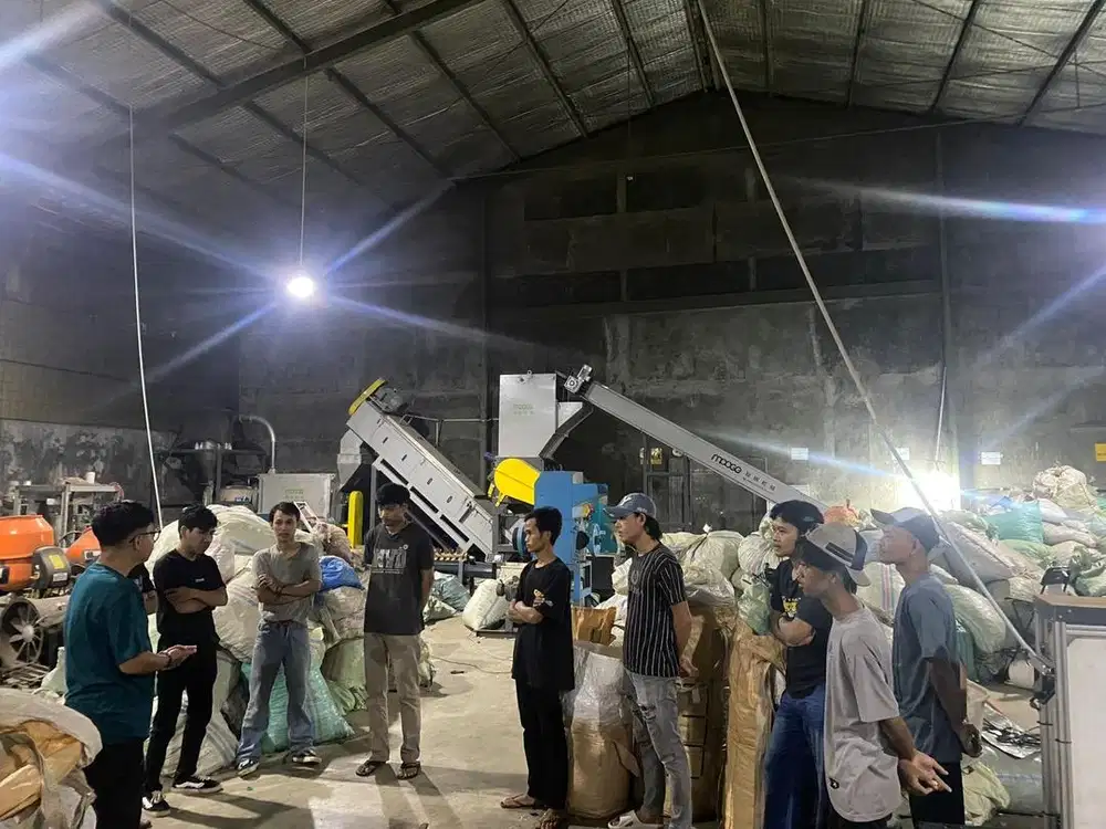 Lowongan Asisten Kepala Shift Gudang Recycle Plastik