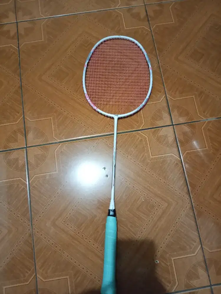 Yonex axforce canon 5U
