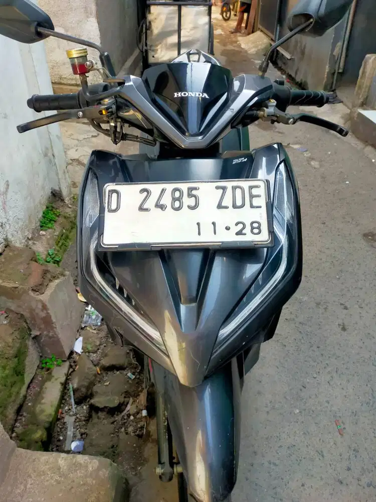 VARIO LED 125 bukan keyless