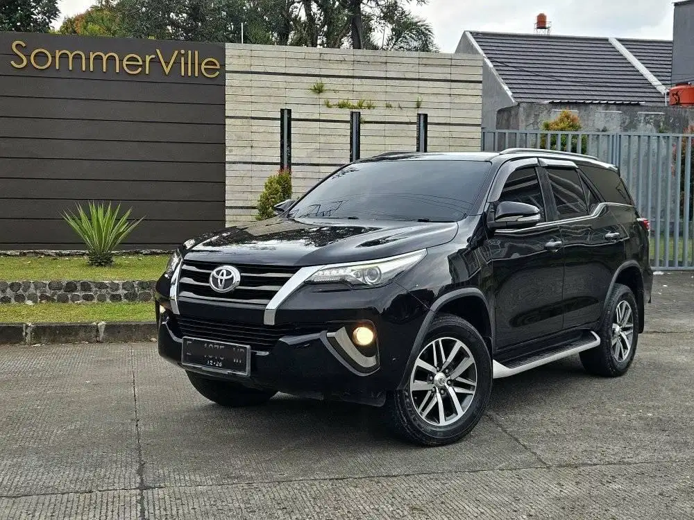 Toyota Fortuner 2.4 VRZ AT 2016