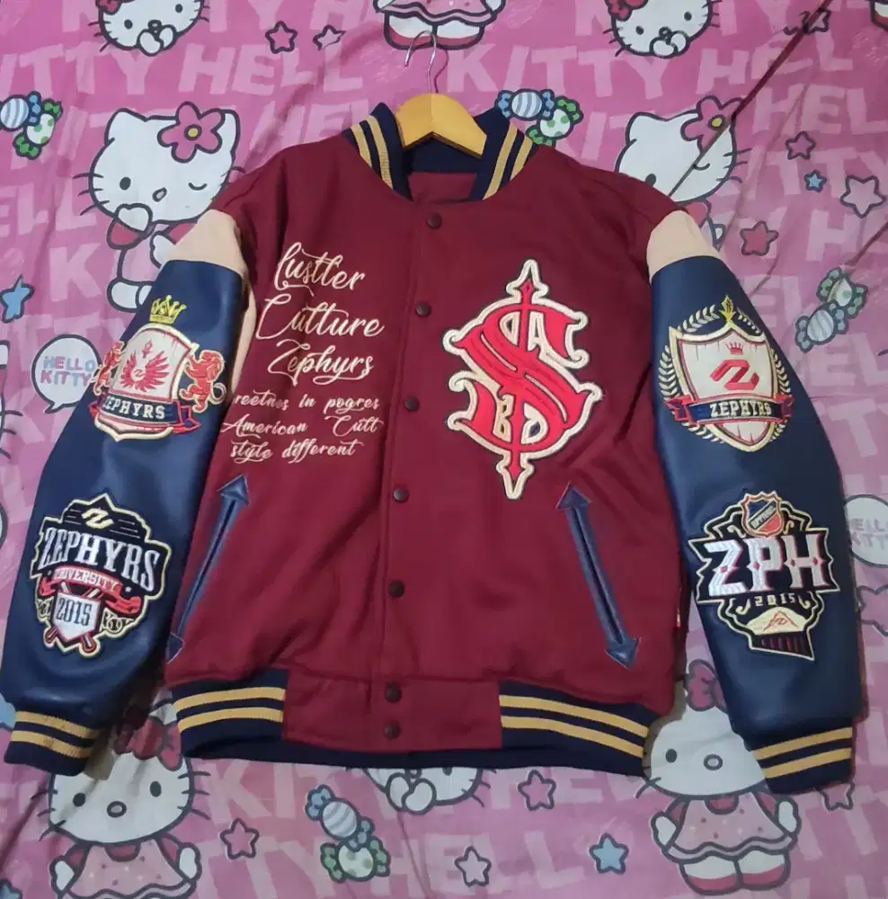 Jaket varsity ukuran XL