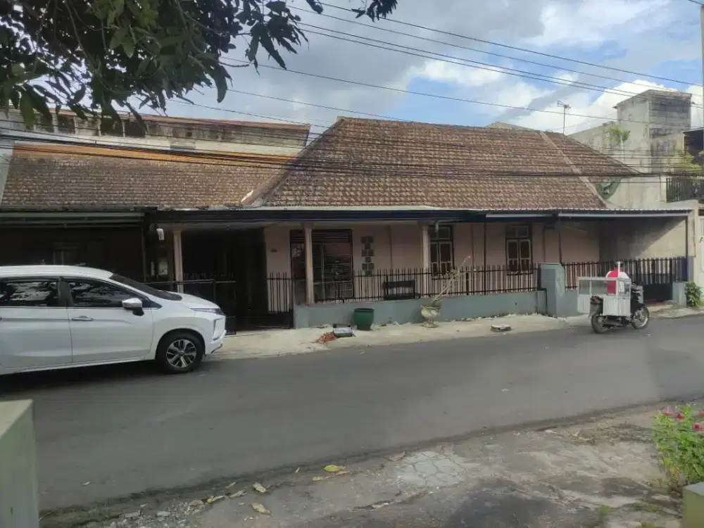 Rumah Luas 402 m² Area Pasar Bunul Hamid Rusdi Dekat Rampal