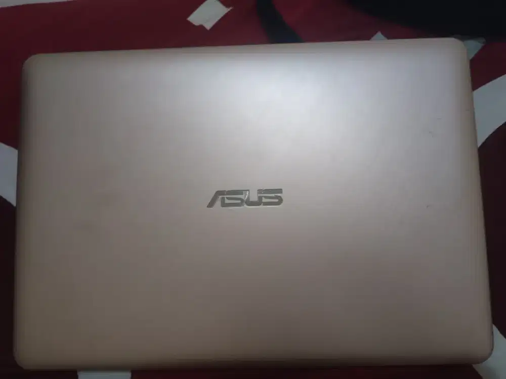 Dijual cepat Laptop Asus x441m