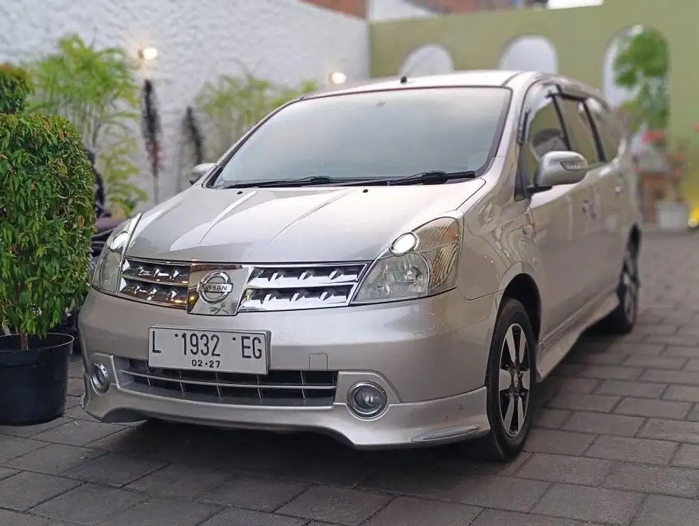 grand livina hws 2011 tgn1 km40rb