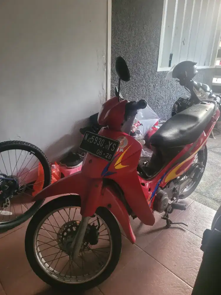 Shogun 110R warna merah