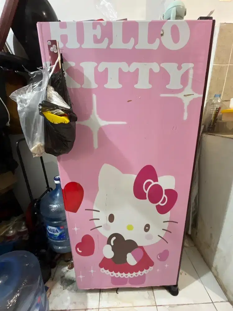Kulkas Polytron 1 pintu