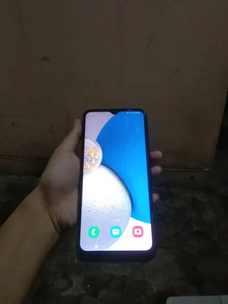 Samsung galaxy wide 5 6/128 jaringan 5 g