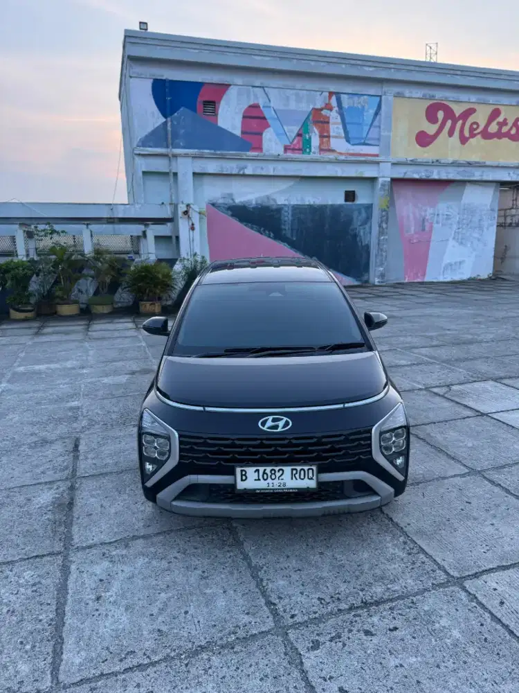 Hyundai Stargazer Prime 2023 AT Tdp 15jt Captain Seat