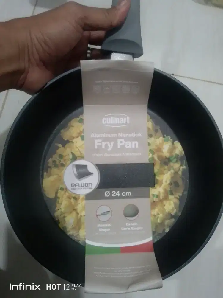 Pan Aluminum warna Hijau 24cm merk Culinart