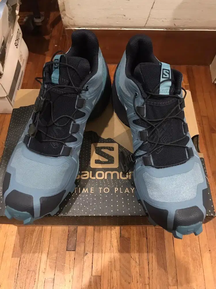 Salomon like new